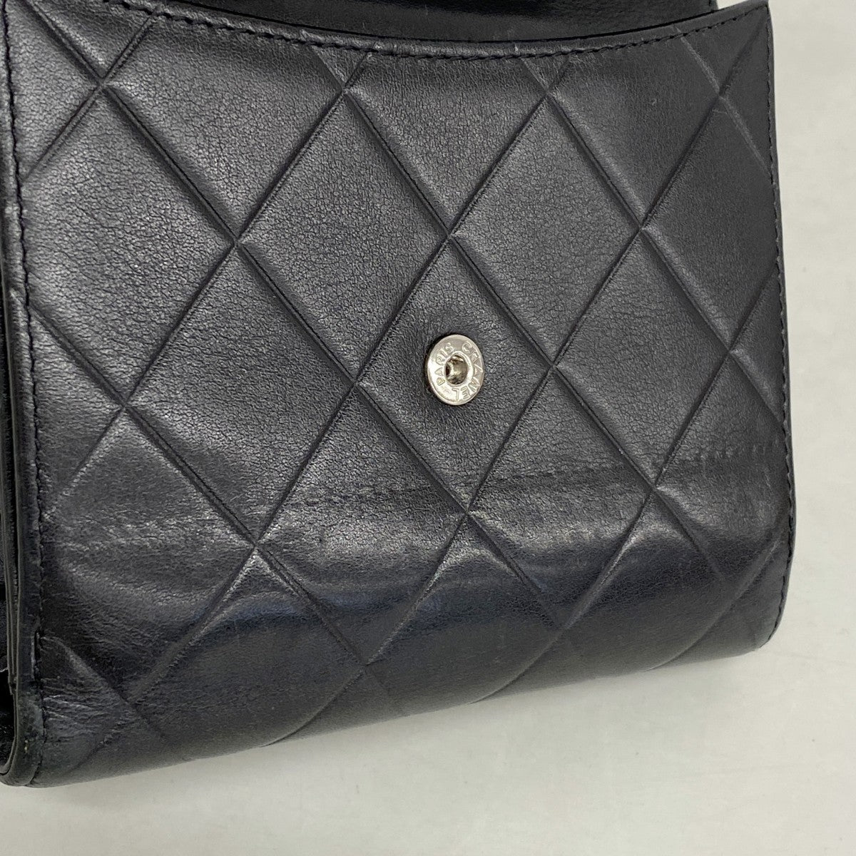 【6fb2667】シャネル 財布 マトラッセ ラムスキン ブラック シルバー金具【中古】レディース