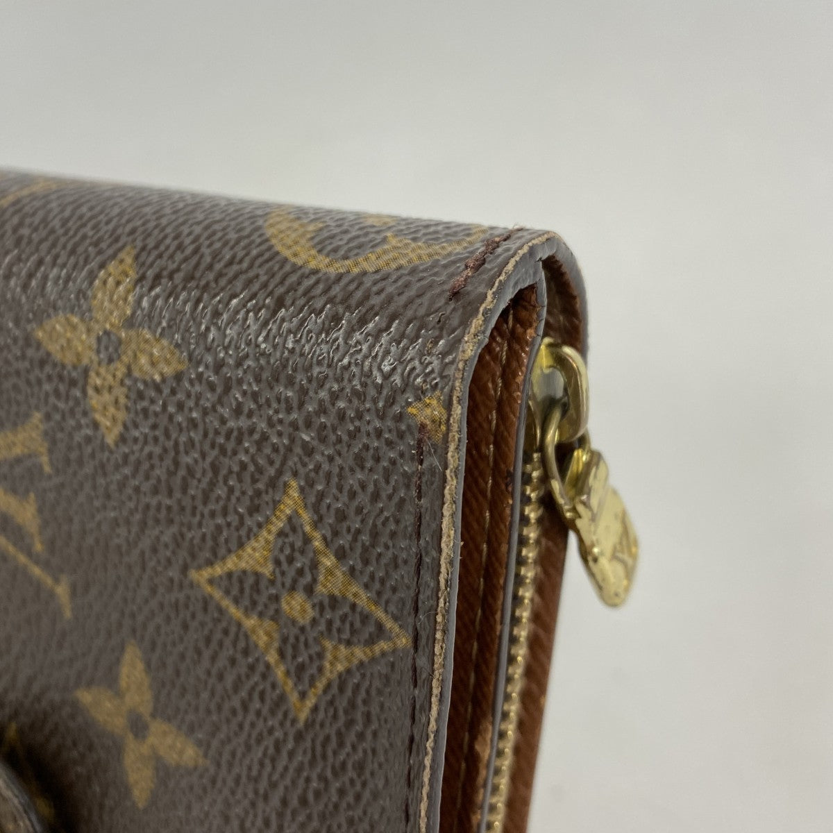 【6fb2717】ルイヴィトン 財布 モノグラム コンパクトジップ M61667 ブラウン【中古】レディース