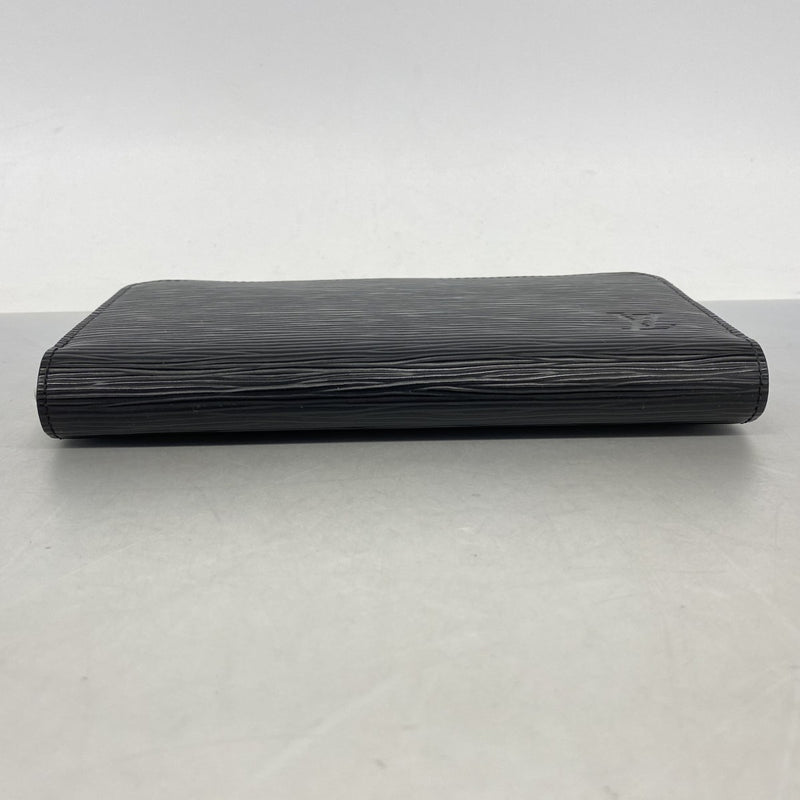 【6fb2725】ルイヴィトン 長財布 エピ ジッピーウォレット M61857 ノワール【中古】レディース