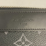【6fb2747-k】ルイヴィトン ポーチ モノグラム・エクリプス ポシェットディスカバリーPM M44323 ブラック【中古】メンズ