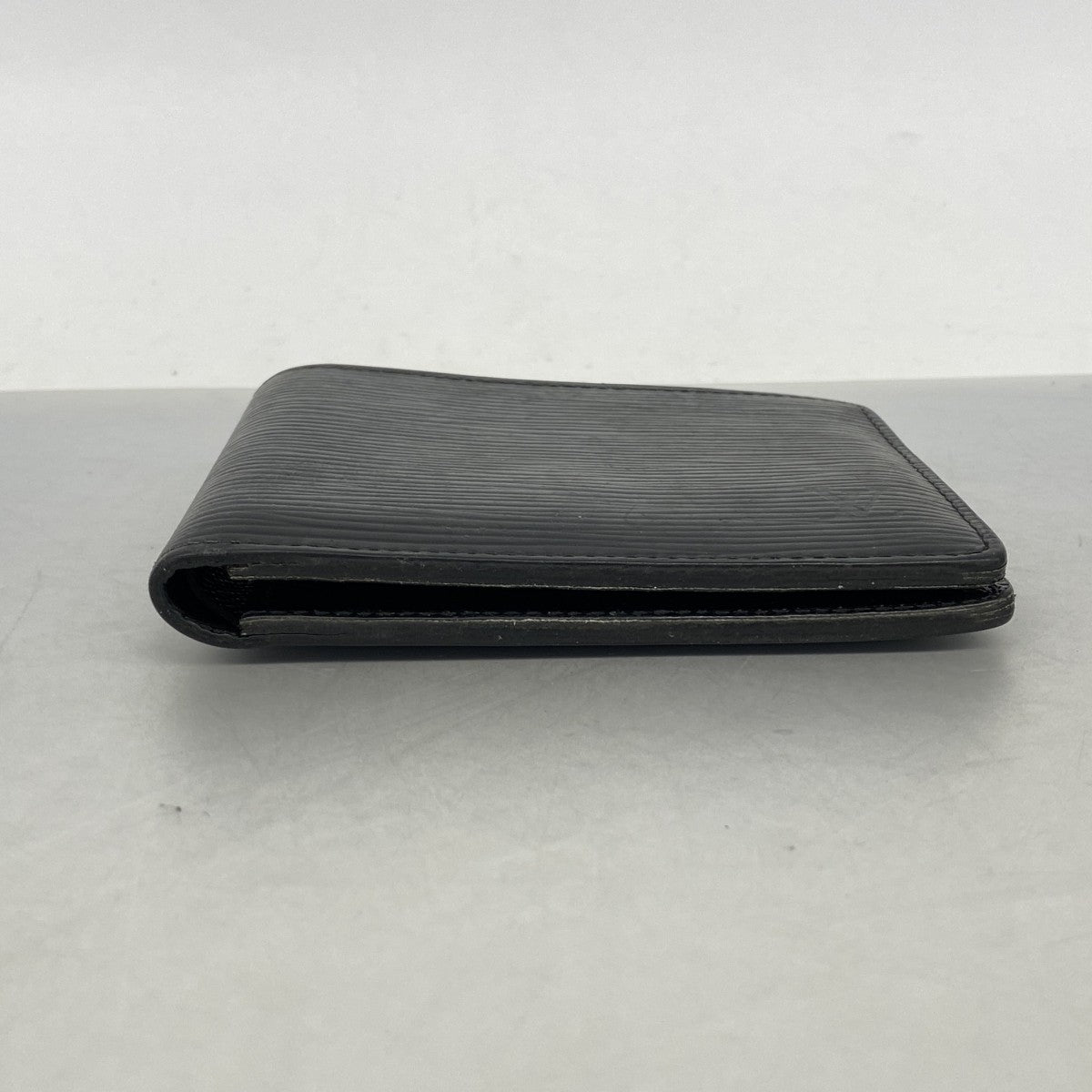 【6fb2762-k】ルイヴィトン 札入れ エピ ポルトフォイユスレンダー M60332 ノワール【中古】メンズ