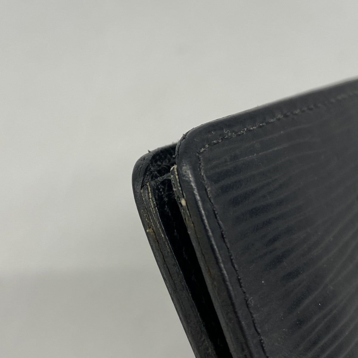 【6fb2762-k】ルイヴィトン 札入れ エピ ポルトフォイユスレンダー M60332 ノワール【中古】メンズ