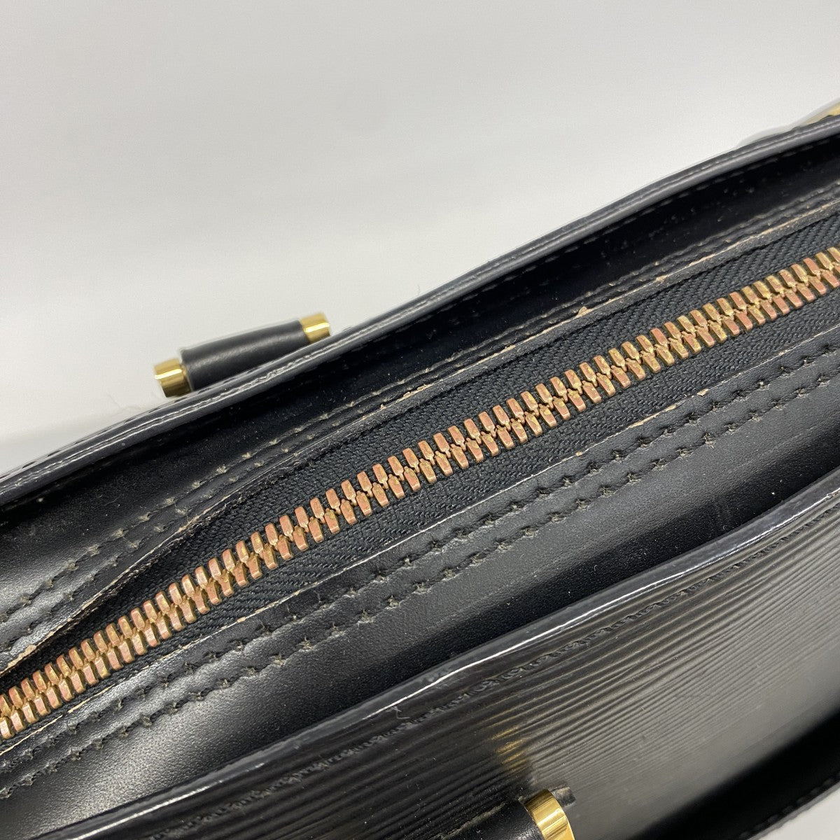 【6fb2773-k】ルイヴィトン ビジネスバッグ エピ ソルボンヌ M54512 ノワール【中古】メンズ