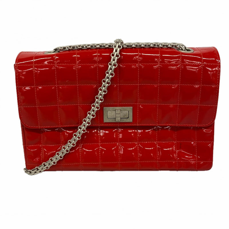 【6fb2845-k】シャネル ショルダーバッグ 2.55/チョコバー Wチェーン パテントレザー レッド シルバー金具【中古】レディース