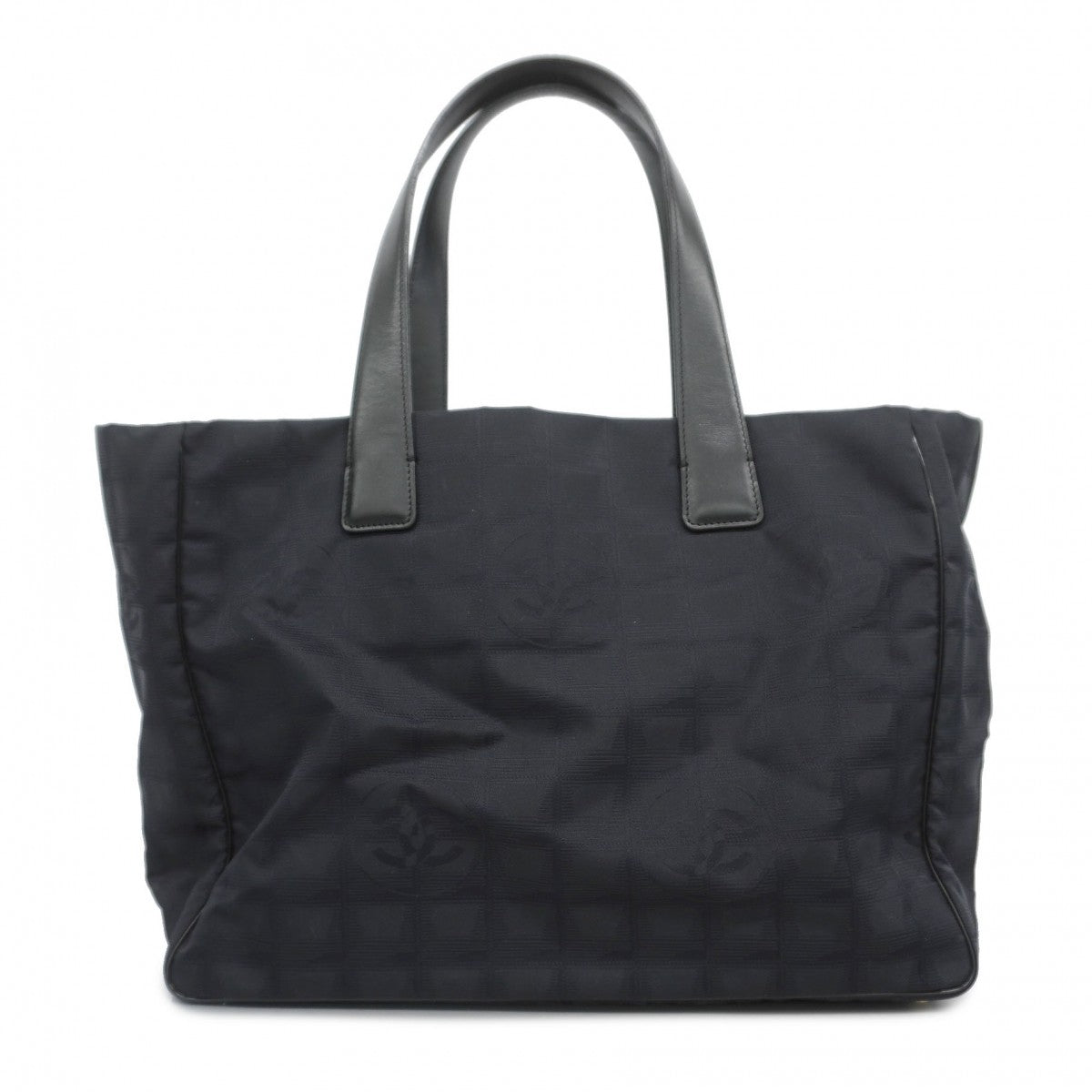 【6fb2933】シャネル トートバッグ ニュートラベル ナイロン ブラック ゴールド金具【中古】レディース