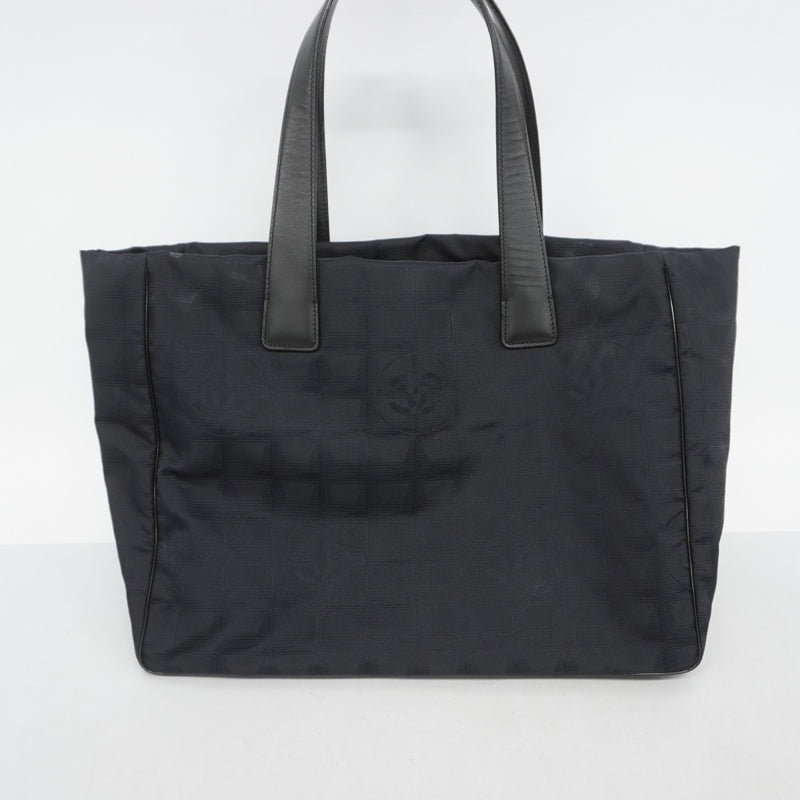 【6fb2933】シャネル トートバッグ ニュートラベル ナイロン ブラック ゴールド金具【中古】レディース