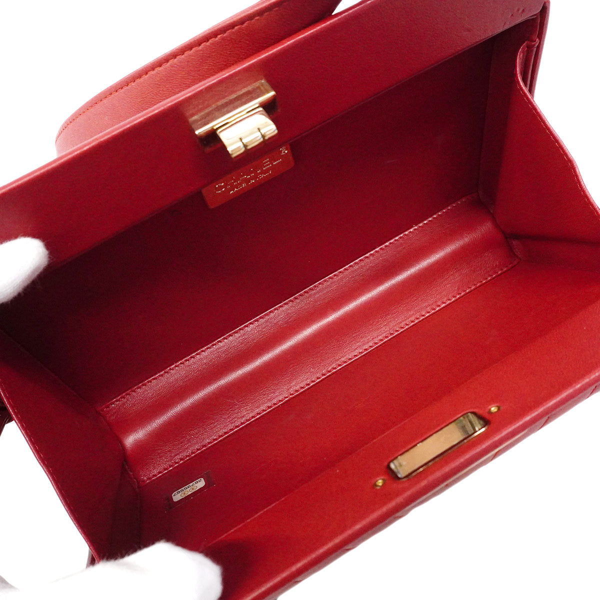 【6fb2952】シャネル ショルダーバッグ Vステッチ 2.55 ラムスキン レッド シャンパンゴールド金具【中古】レディース