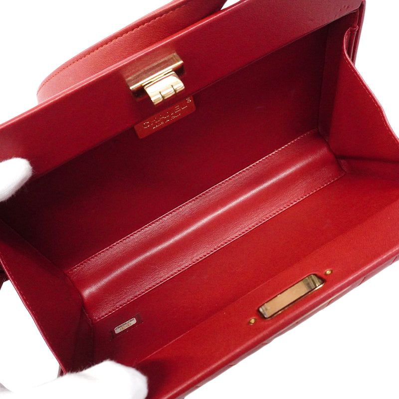 【6fb2952】シャネル ショルダーバッグ Vステッチ 2.55 ラムスキン レッド シャンパンゴールド金具【中古】レディース