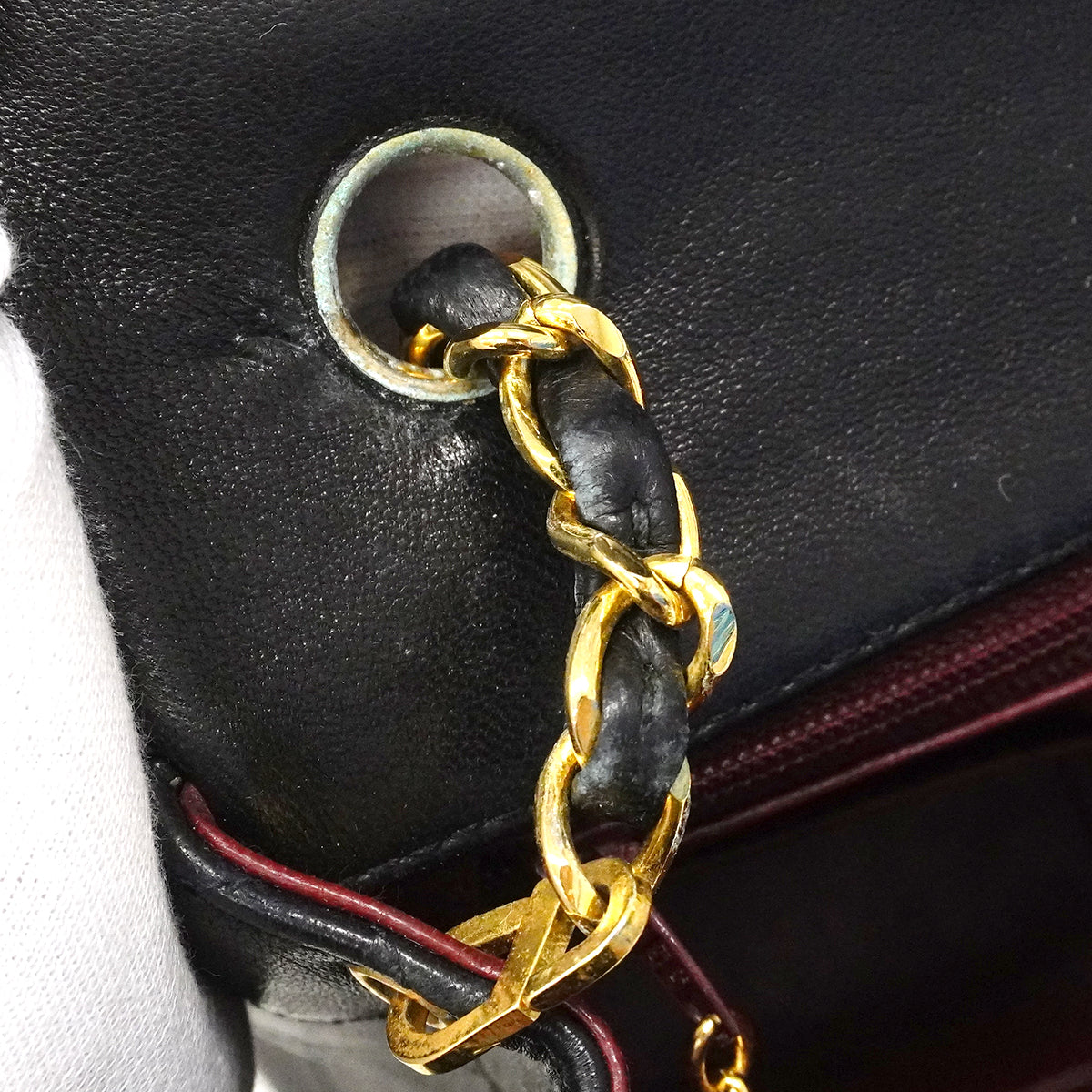【6fb2956】シャネル ショルダーバッグ マトラッセ チェーンショルダー ラムスキン ブラック ゴールド金具【中古】レディース