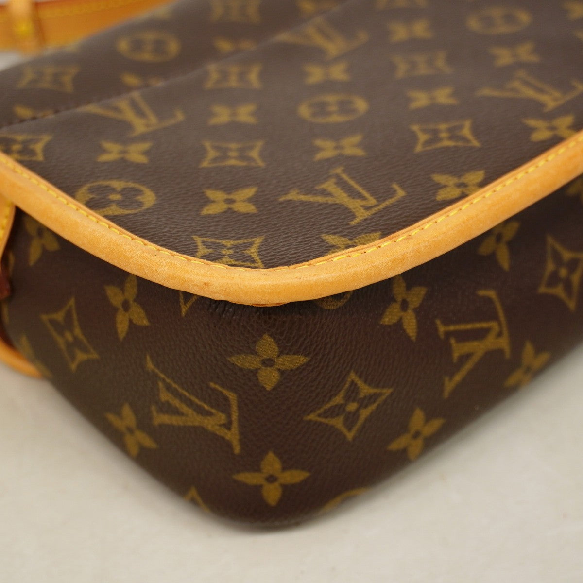 【6fb2963】ルイヴィトン ショルダーバッグ モノグラム ソローニュ M42250 ブラウン【中古】レディース