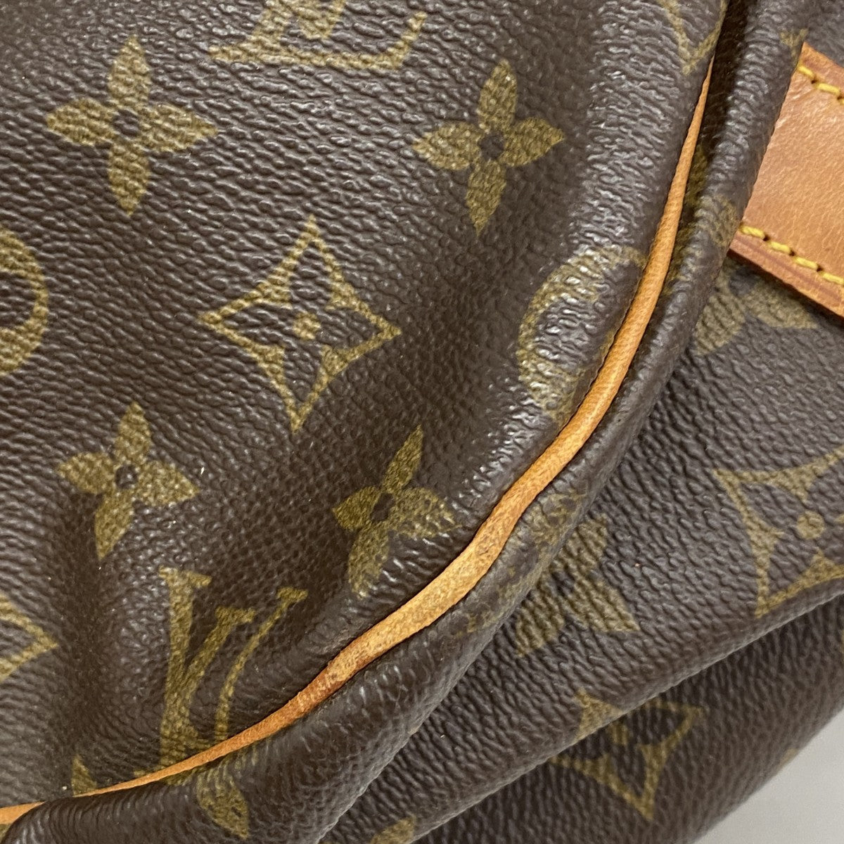 【6fb2992】ルイヴィトン ショルダーバッグ モノグラム ソミュール43 M42252 ブラウン【中古】レディース