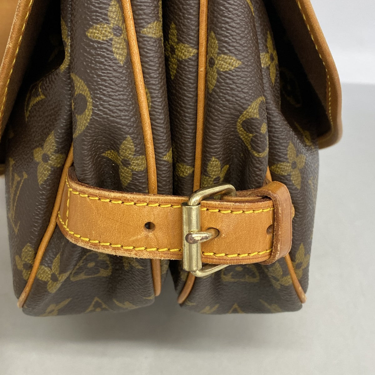 【6fb3012】ルイヴィトン ショルダーバッグ モノグラム ソミュール30 M42256 ブラウン【中古】レディース