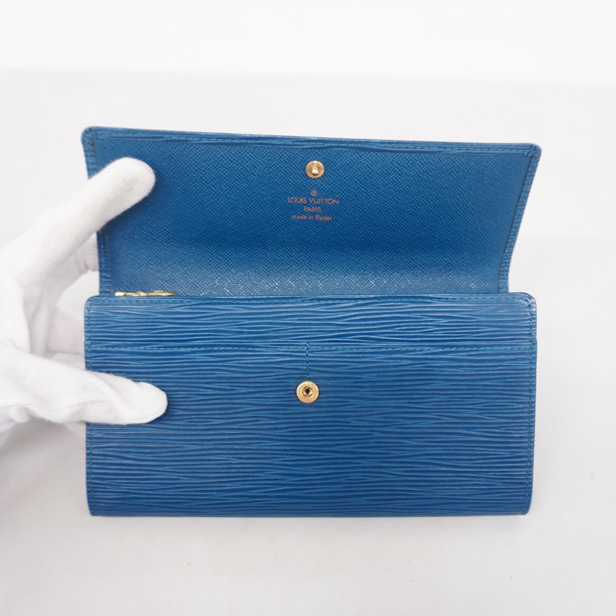 【6fb3040】ルイヴィトン 長財布 エピ ポシェットポルトモネクレディ M63575 トレドブルー【中古】メンズ レディース ユニセックス
