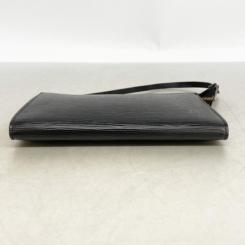【6fb3057】ルイヴィトン ポーチ エピ ポシェットアクセソワール M52942 ノワール【中古】レディース