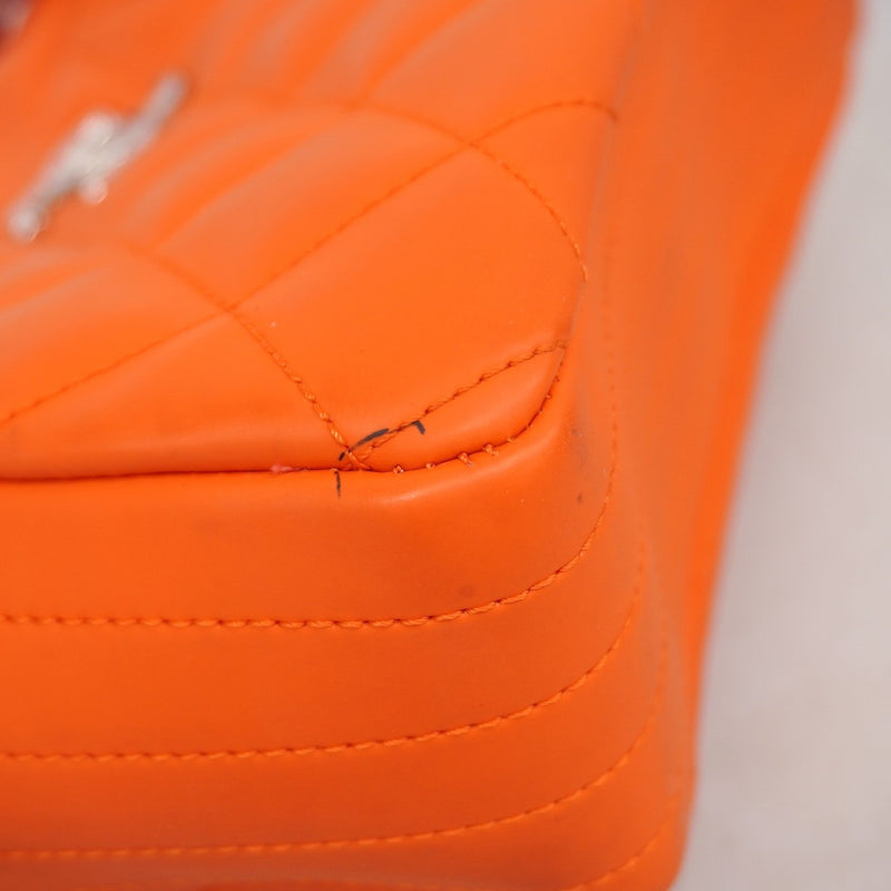 【6fb3087-k】シャネル ショルダーバッグ マトラッセ チェーンショルダー ラムスキン オレンジ シルバー金具【中古】レディース