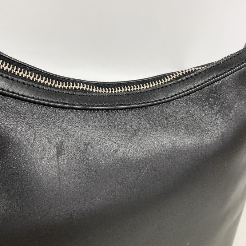 【6fb3160】グッチ ショルダーバッグ 01234 レザー ブラック シルバー金具【中古】レディース