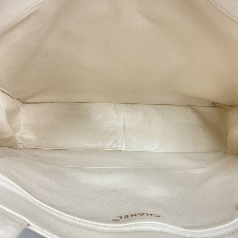 【6fb3200】シャネル トートバッグ キャビアスキン ホワイト ゴールド金具【中古】レディース