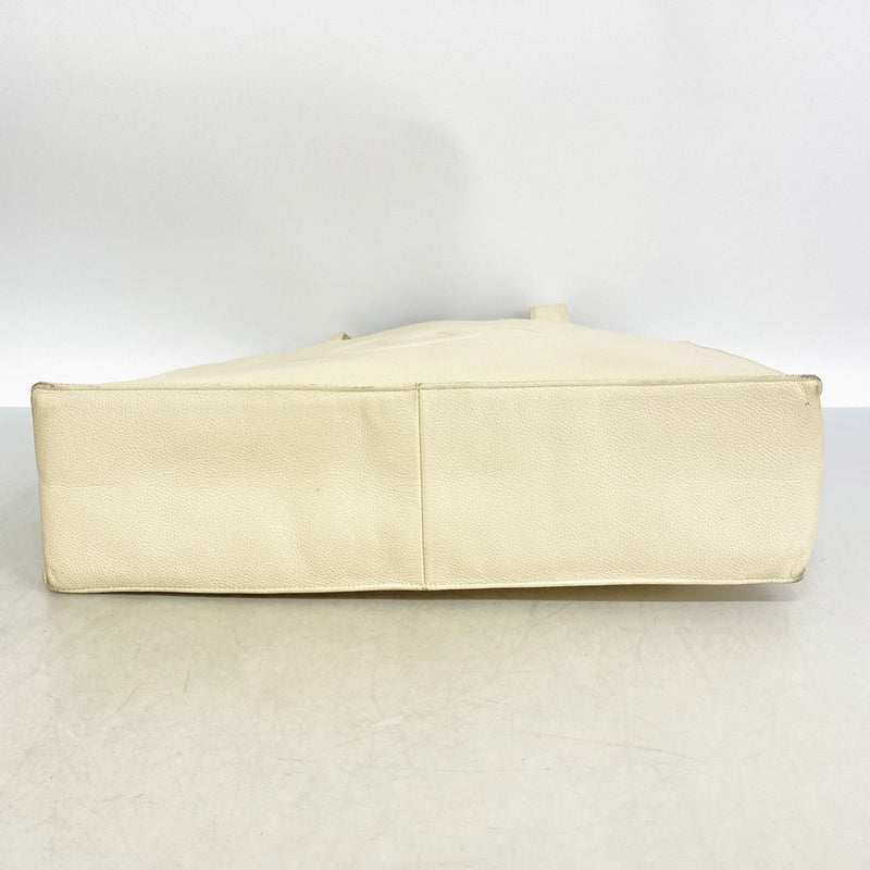 【6fb3200】シャネル トートバッグ キャビアスキン ホワイト ゴールド金具【中古】レディース