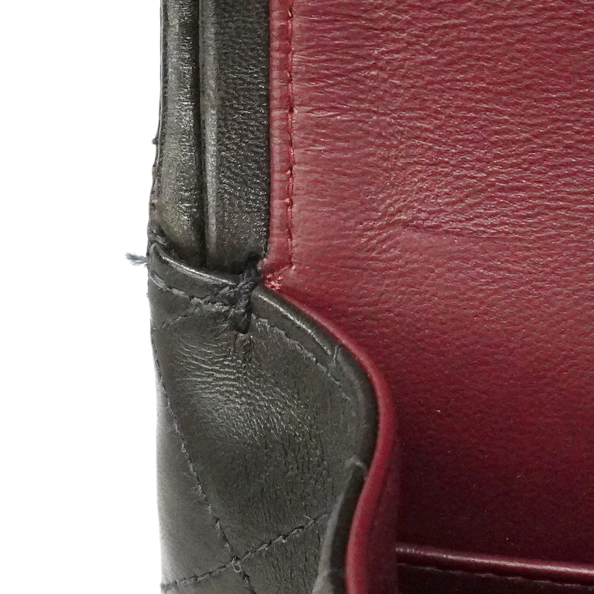 【6fb3210】シャネル ショルダーバッグ マトラッセ Wフラップ Wチェーン ラムスキン ブラック ゴールド金具【中古】レディース