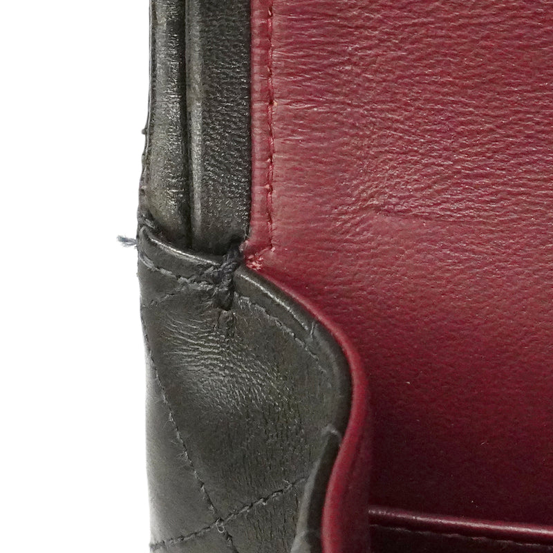 【6fb3210】シャネル ショルダーバッグ マトラッセ Wフラップ Wチェーン ラムスキン ブラック ゴールド金具【中古】レディース