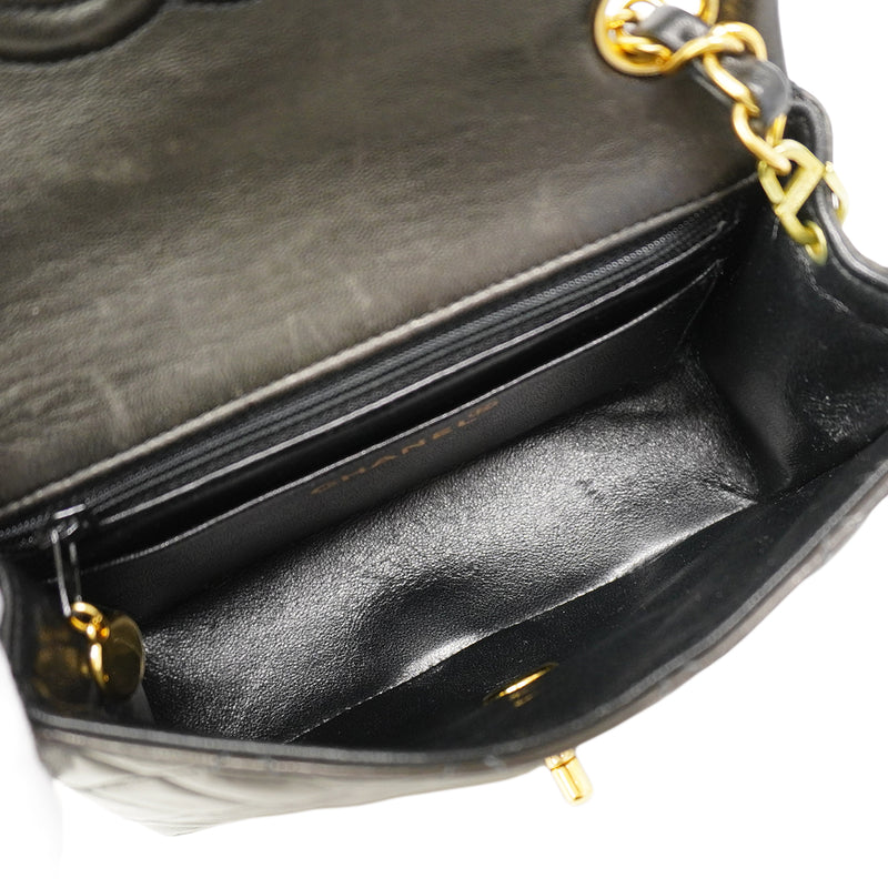 【6fb3211】シャネル ショルダーバッグ ミニマトラッセ チェーンショルダー ラムスキン ブラック ゴールド金具【中古】レディース