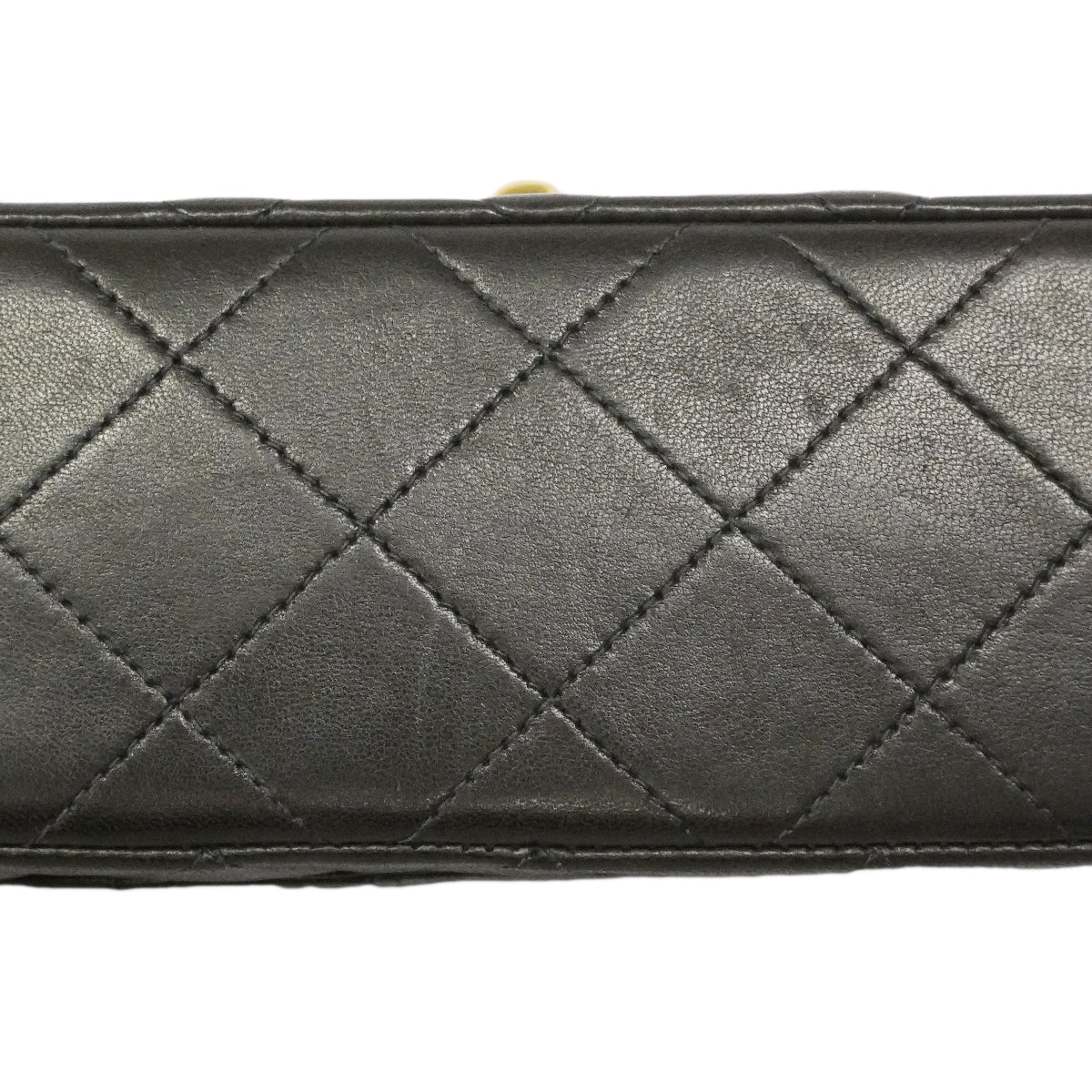 【6fb3211】シャネル ショルダーバッグ ミニマトラッセ チェーンショルダー ラムスキン ブラック ゴールド金具【中古】レディース