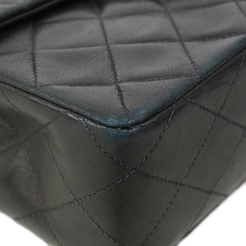 【6fb3212】シャネル ショルダーバッグ ミニマトラッセ チェーンショルダー ラムスキン ブラック ゴールド金具【中古】レディース