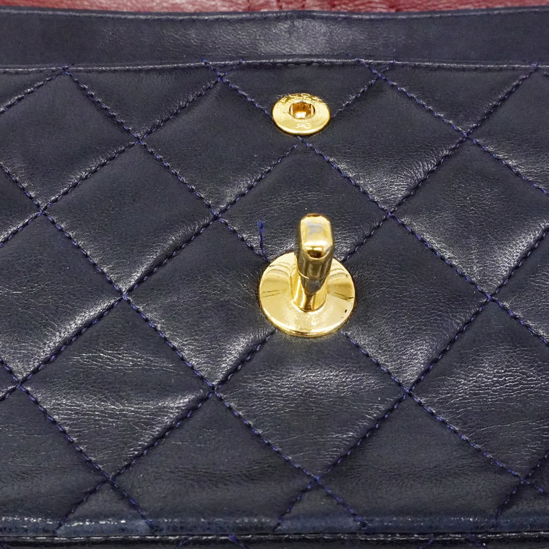 【6fb3220】シャネル ショルダーバッグ マトラッセ Wフラップ Wチェーン ラムスキン ネイビー ゴールド金具【中古】レディース