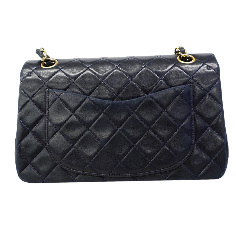 【6fb3220】シャネル ショルダーバッグ マトラッセ Wフラップ Wチェーン ラムスキン ネイビー ゴールド金具【中古】レディース