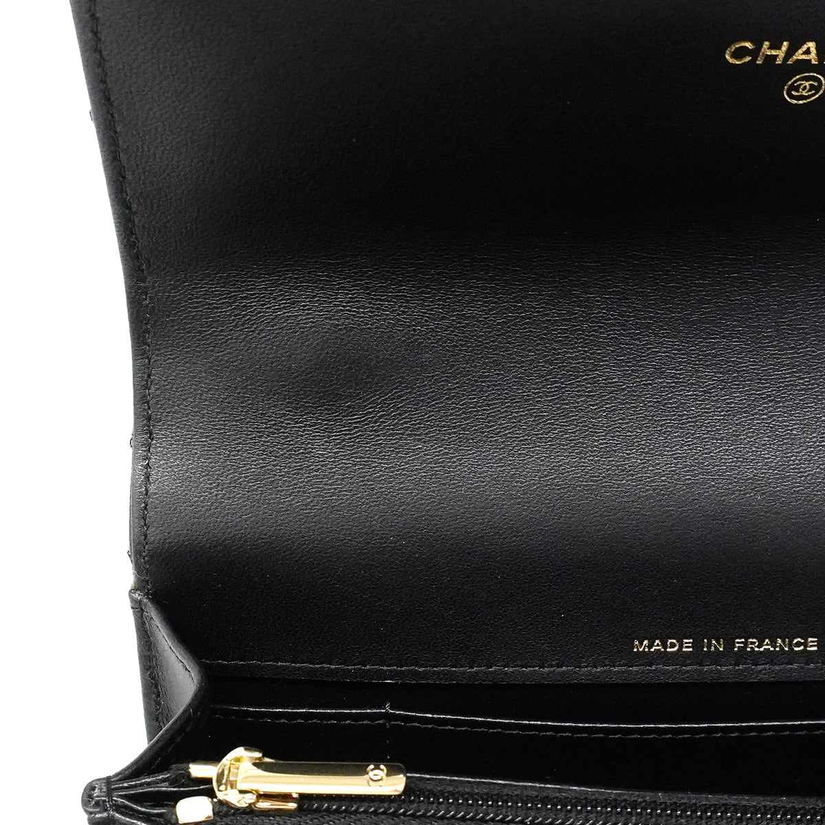 【6fc3250】シャネル フォンケース マトラッセ チェーンショルダー ラムスキン ブラック シャンパンゴールド金具 2wayバッグ【中古】レディース