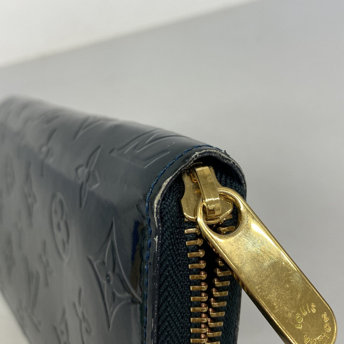 【6fc3279-k】ルイヴィトン 長財布 ヴェルニ ジッピーウォレット M93722 ブルーニュイ【中古】メンズ レディース ユニセックス