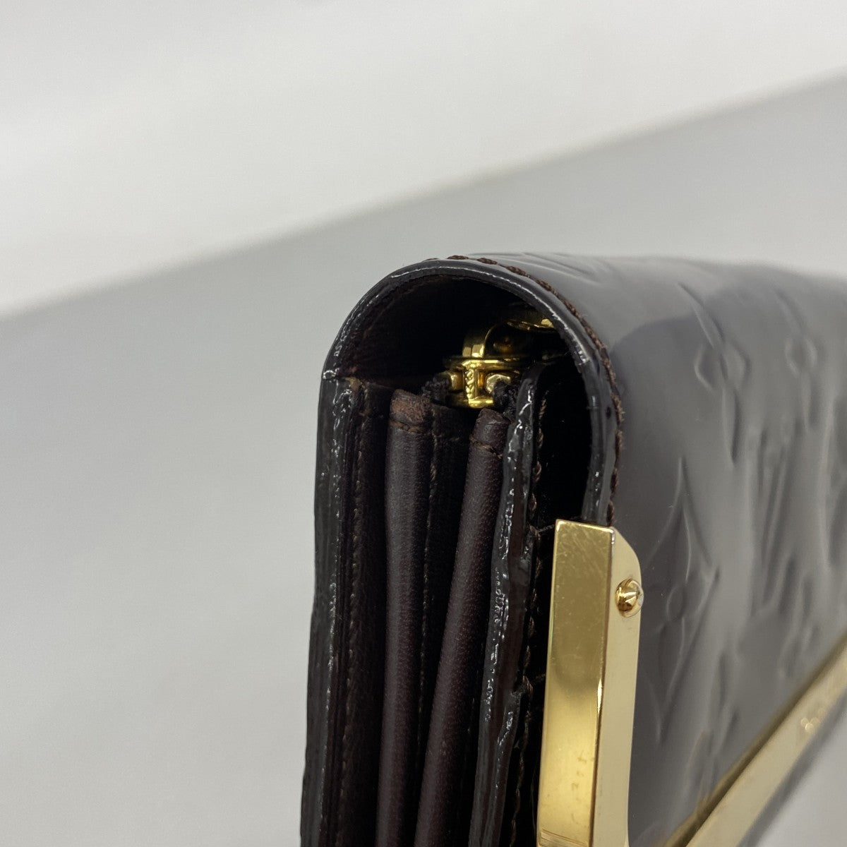 【6fc3281-k】ルイヴィトン 長財布 ヴェルニ ポルトフォイユロスモア M91591 アマラント【中古】レディース