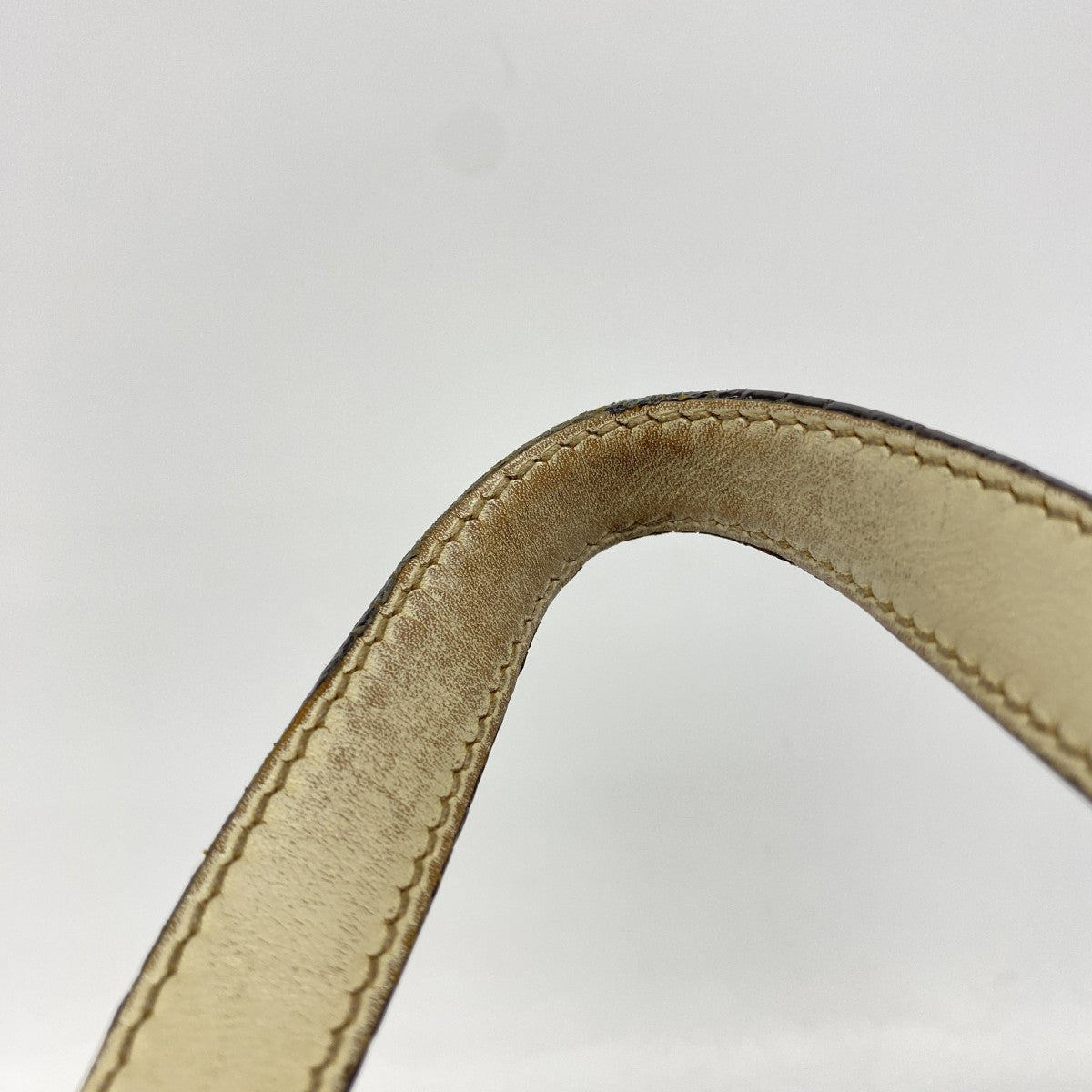 【6fc3283-k】グッチ トートバッグ GGキャンバス 388919 キャンバス ベージュ シャンパンゴールド金具【中古】レディース