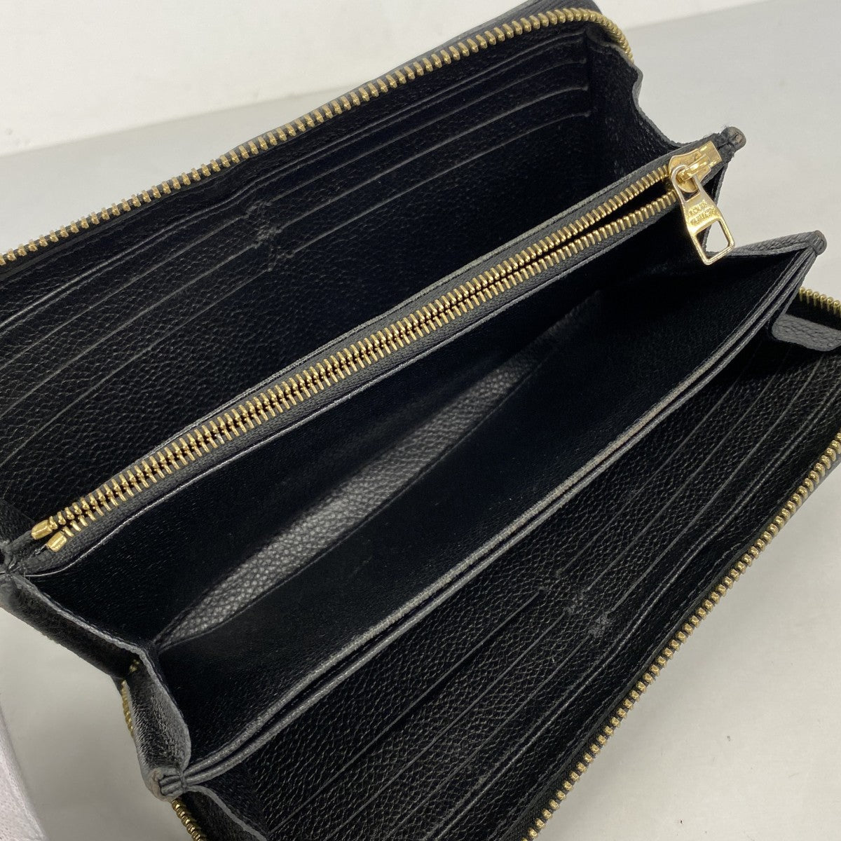 【6fc3287-k】ルイヴィトン 長財布 モノグラム・アンプラント ジッピーウォレット M61864 ノワール【中古】レディース
