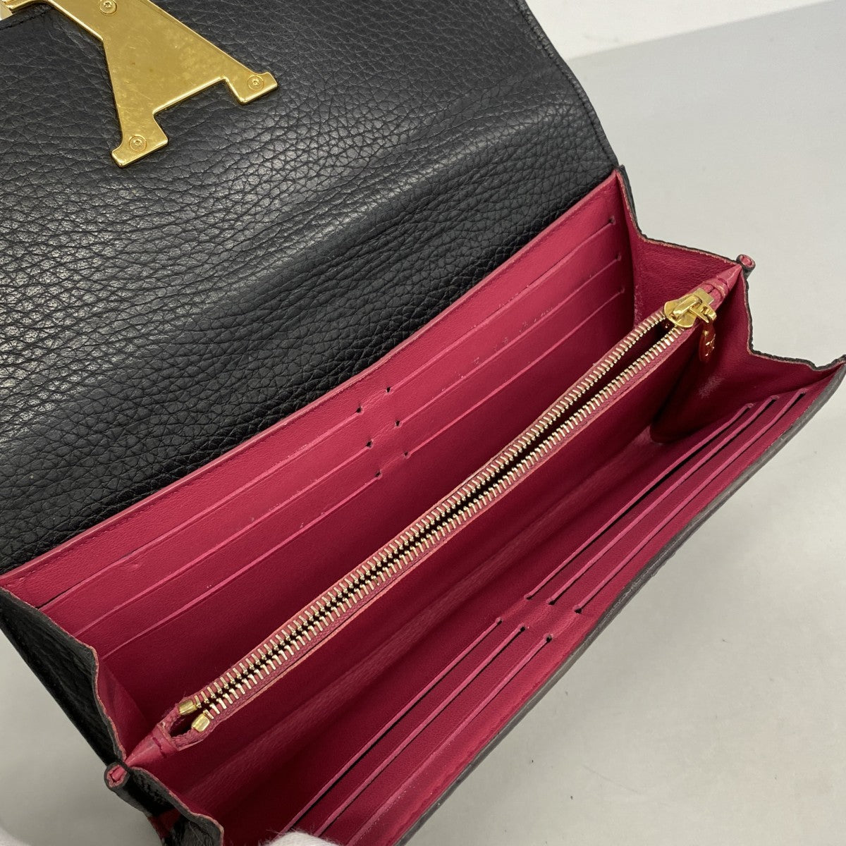 【6fc3290-k】ルイヴィトン 長財布 トリヨン ポルトフォイユカプシーヌ M61248 ノワール【中古】レディース