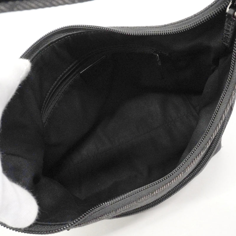 【6fc3393】グッチ ショルダーバッグ 105649 デニム ブラック シルバー金具【中古】レディース