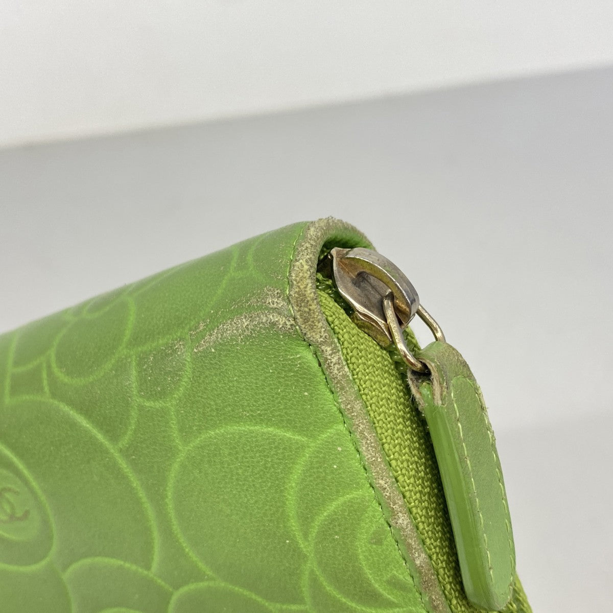 【6fc3487】シャネル 長財布 カメリア ラムスキン グリーン シャンパンゴールド金具【中古】レディース