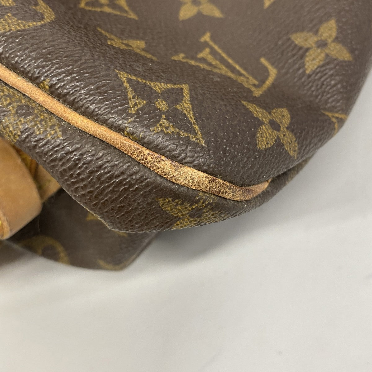 【6fc3508】ルイヴィトン ショルダーバッグ モノグラム ソミュール35 M42254 ブラウン【中古】レディース