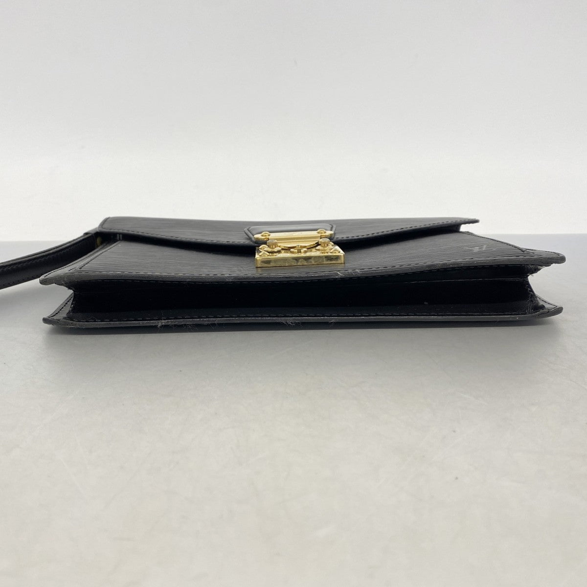 【6fc3533】 クラッチバッグ エピ セリエドラゴンヌ M52612 ノワール【中古】レディース