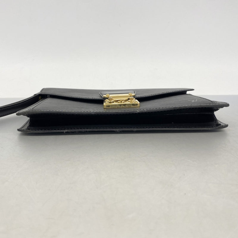 【6fc3533】 クラッチバッグ エピ セリエドラゴンヌ M52612 ノワール【中古】レディース