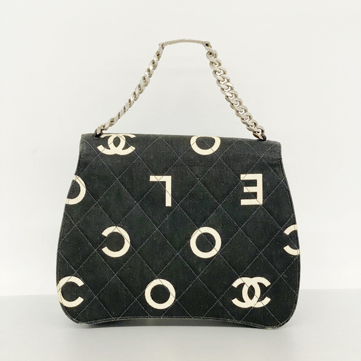 【6fc3556】シャネル ハンドバッグ キャンバス ブラック ホワイト シルバー金具【中古】レディース