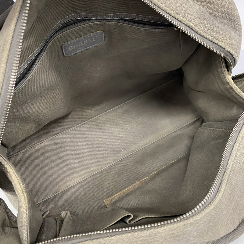 【6fc3627-k】シャネル ハンドバッグ ドーヴィル キャンバス グレー シルバー金具 2wayバッグ【中古】レディース