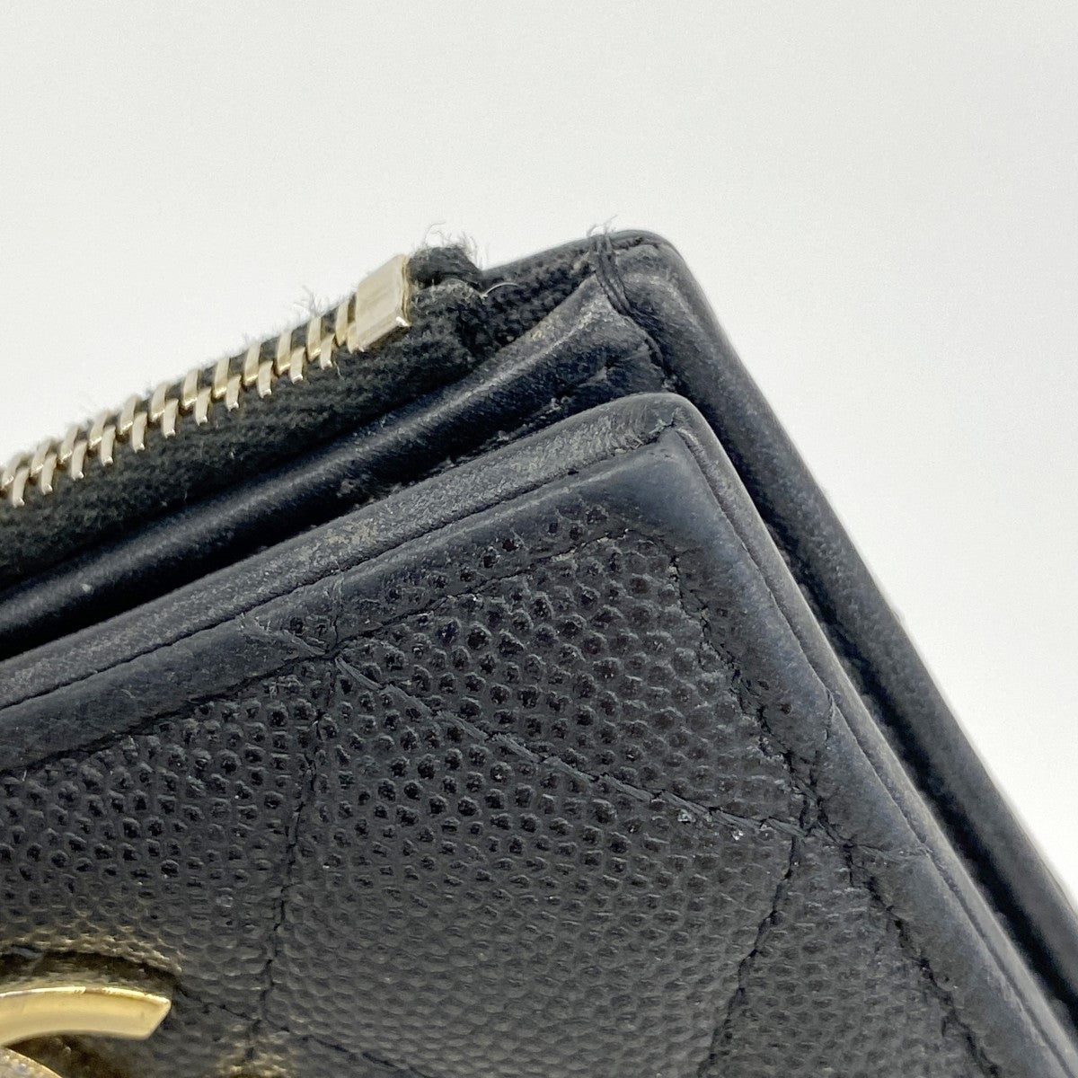 【6fc3740-h】シャネル 財布 マトラッセ キャビアスキン ブラック ゴールド金具【中古】レディース
