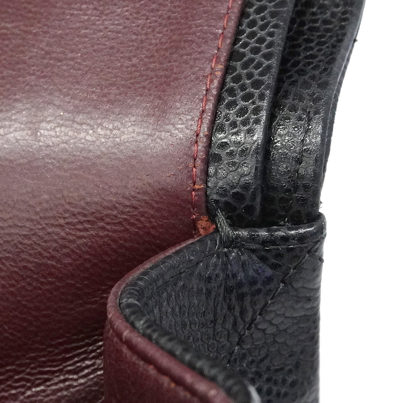 【6fc3749】シャネル ショルダーバッグ デカマトラッセ Wフラップ Wチェーン キャビアスキン ブラック シルバー金具【中古】レディース