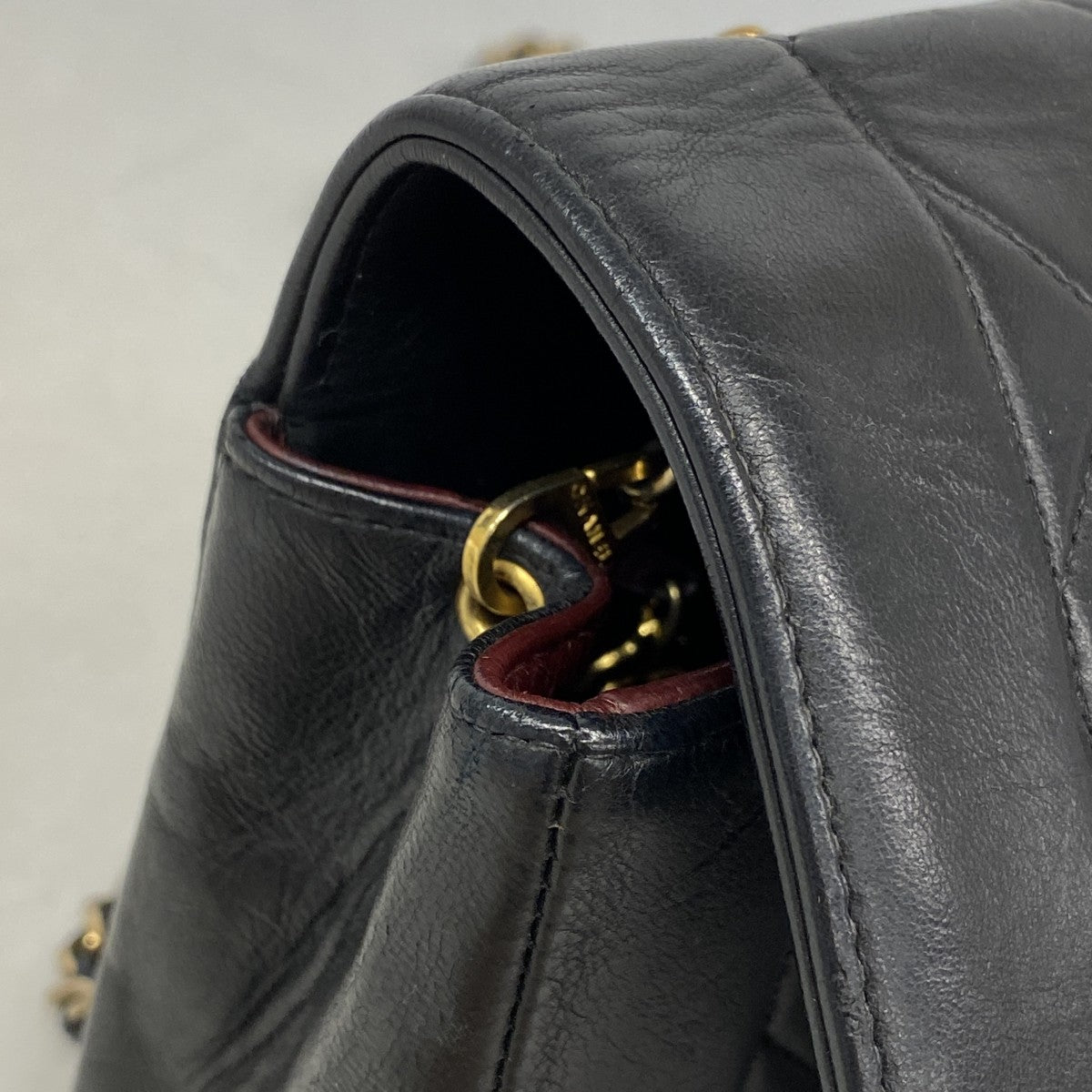 【6fc3758-h】シャネル ショルダーバッグ ダイアナ チェーンショルダー ラムスキン ブラック ゴールド金具【中古】レディース