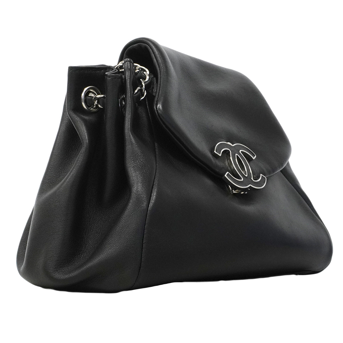 【6fc3787】シャネル ショルダーバッグ チェーンショルダー ラムスキン ブラック シルバー金具【中古】レディース
