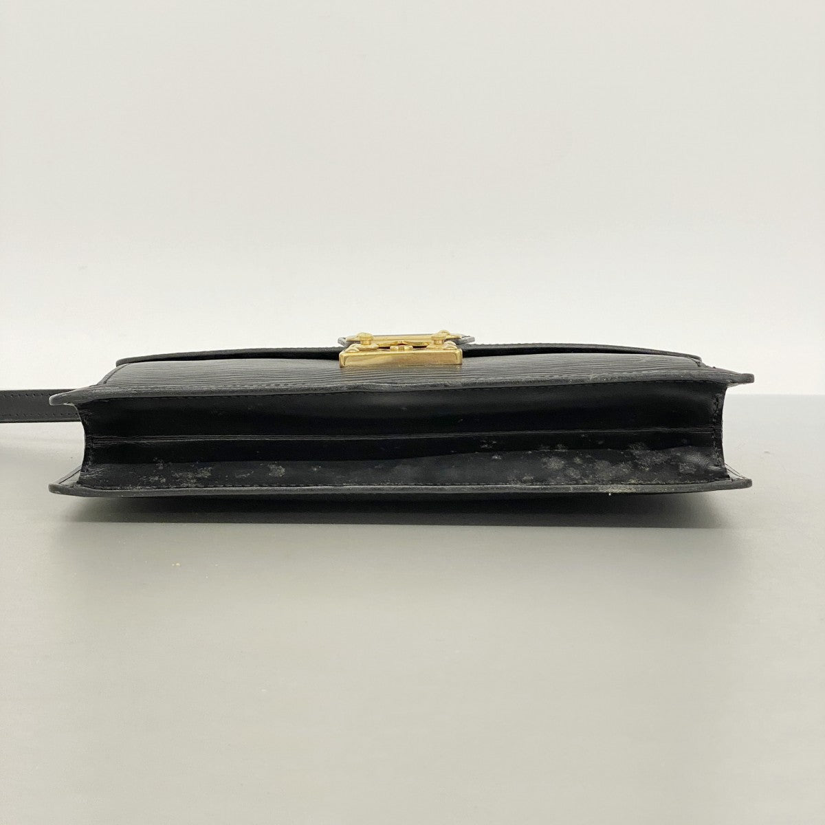 【6fc4041】ルイヴィトン クラッチバッグ エピ セリエドラゴンヌ M52612 ノワール【中古】メンズ