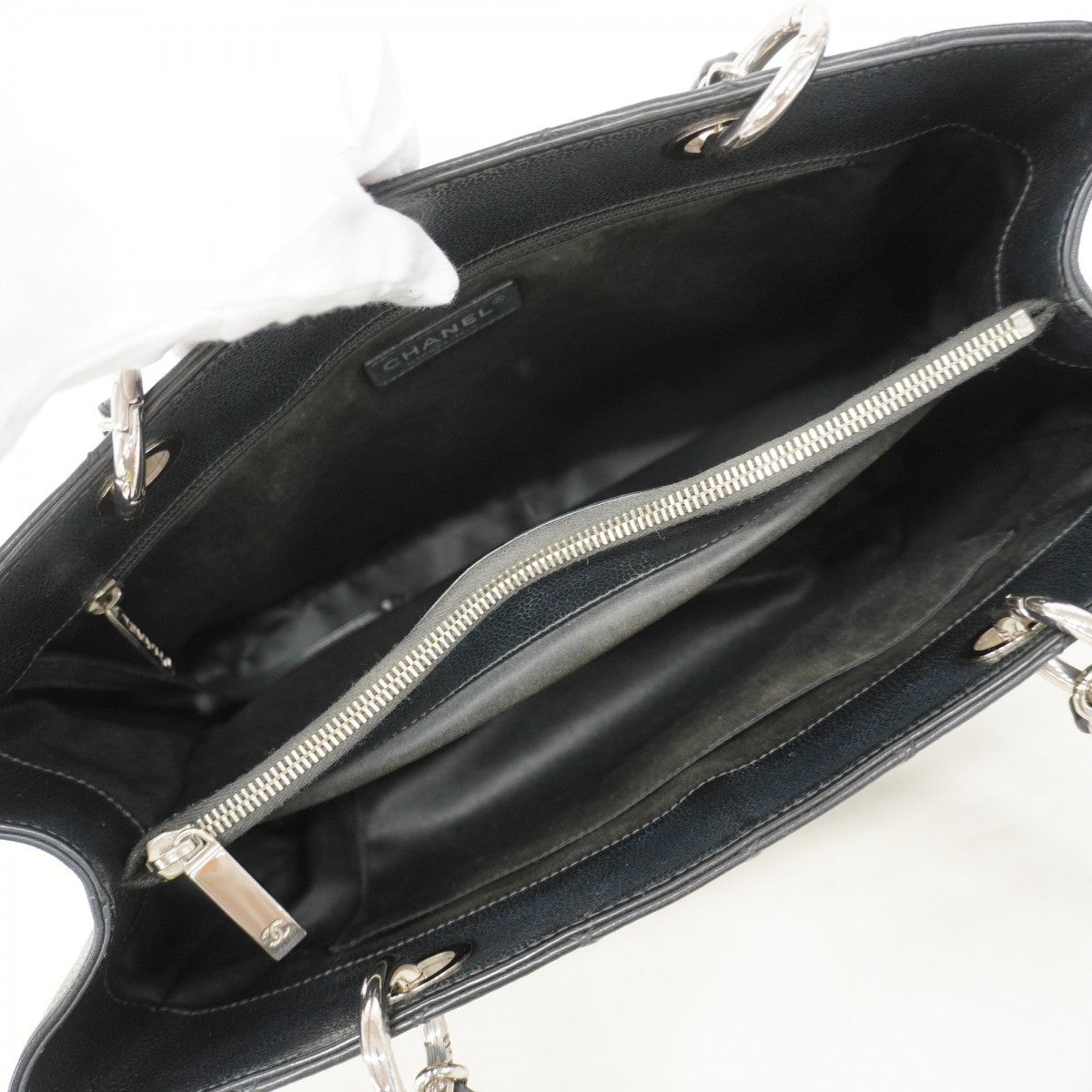 【6fc4076】シャネル チェーントート マトラッセ キャビアスキン ブラック シルバー金具【中古】レディース