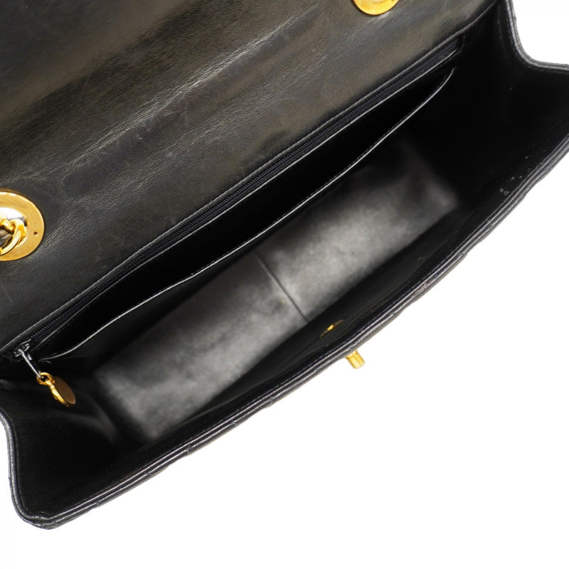 【6fc4147】シャネル ショルダーバッグ デカマトラッセ Wチェーン ラムスキン ブラック ゴールド金具【中古】レディース