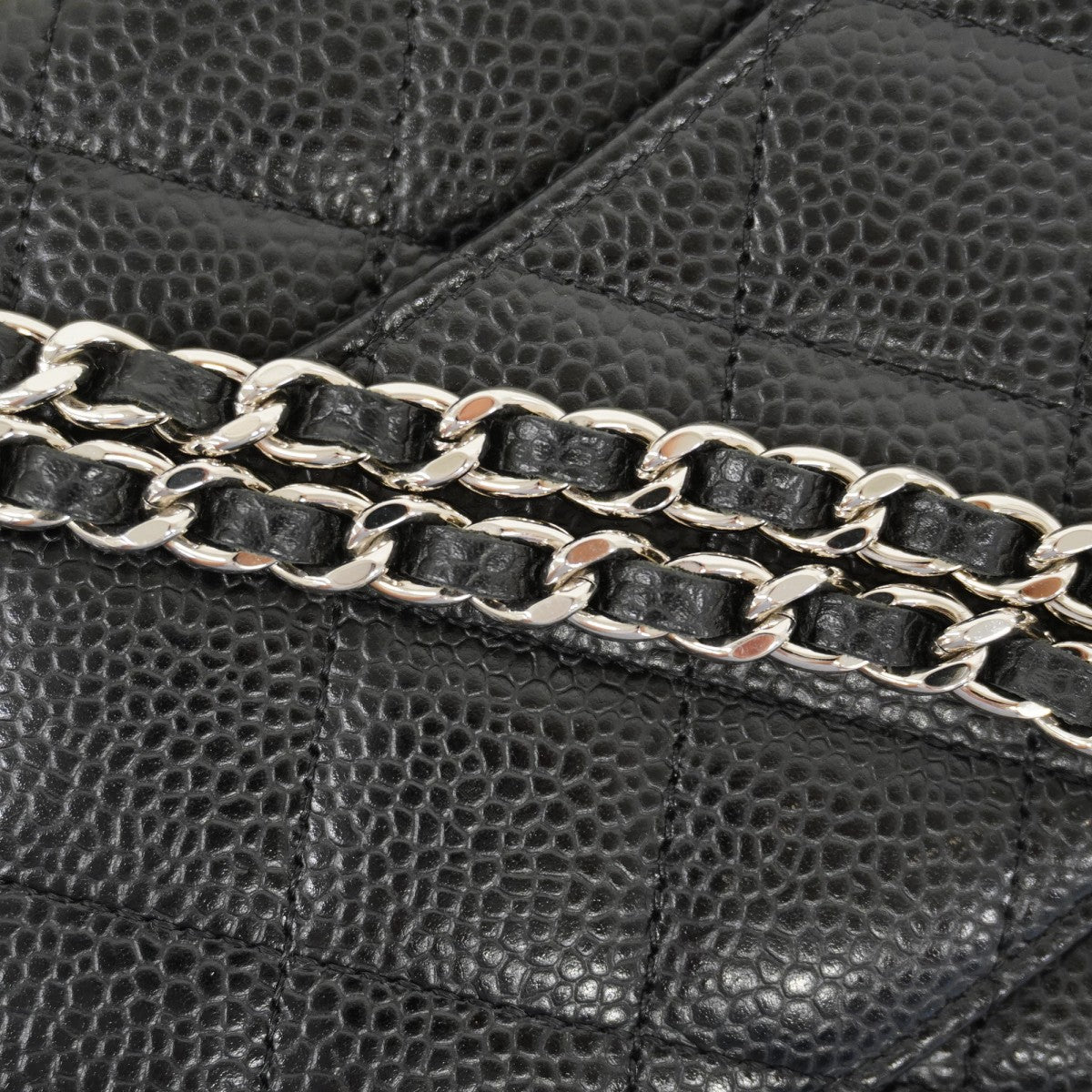 【6fc4148】シャネル ショルダーウォレット マトラッセ チェーンショルダー キャビアスキン ブラック シルバー金具【中古】レディース